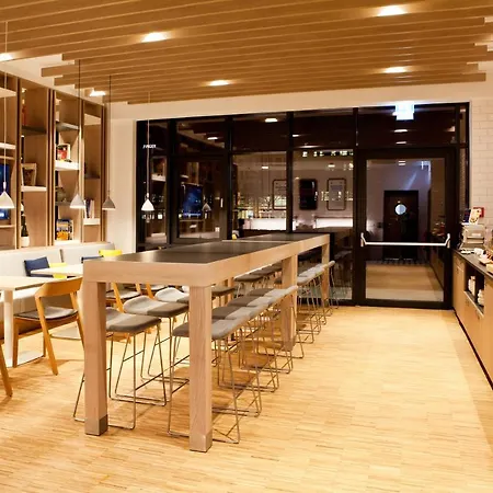 Hotel Express - By Ihg 3*