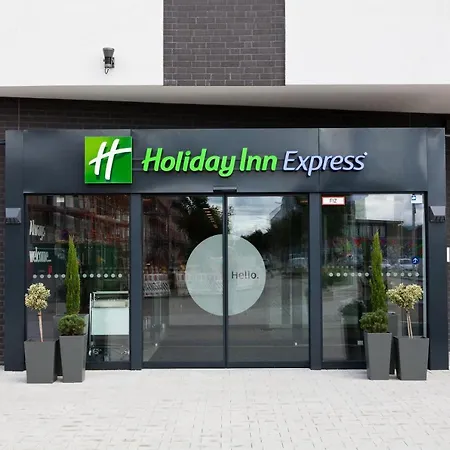 Express - By Ihg Hotel 3*