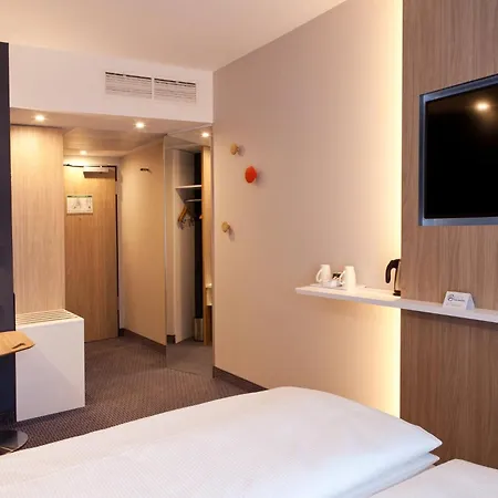 Hotel Express - By Ihg 3*