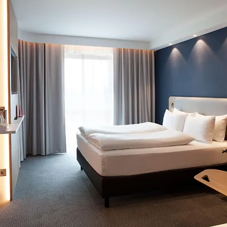 Express - By Ihg Hotel