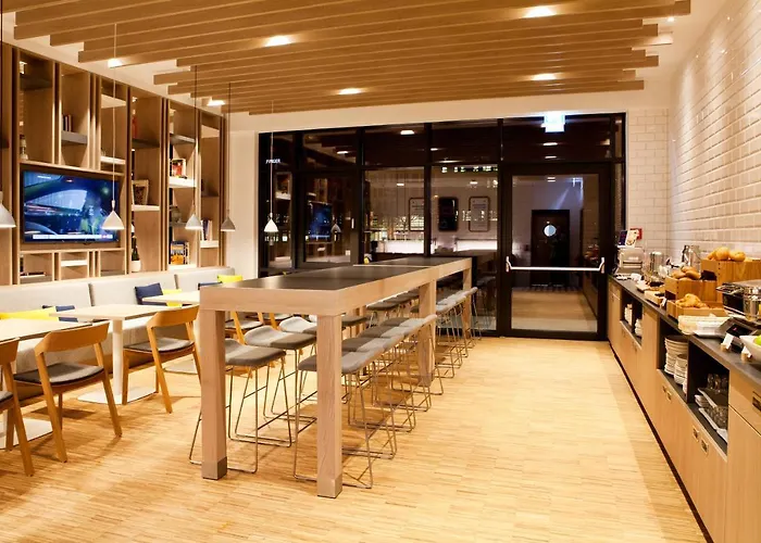 Hotel Express - By Ihg 3*